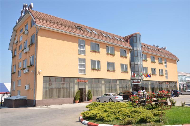 Hotel Dana ซาตูมาเร ภายนอก รูปภาพ